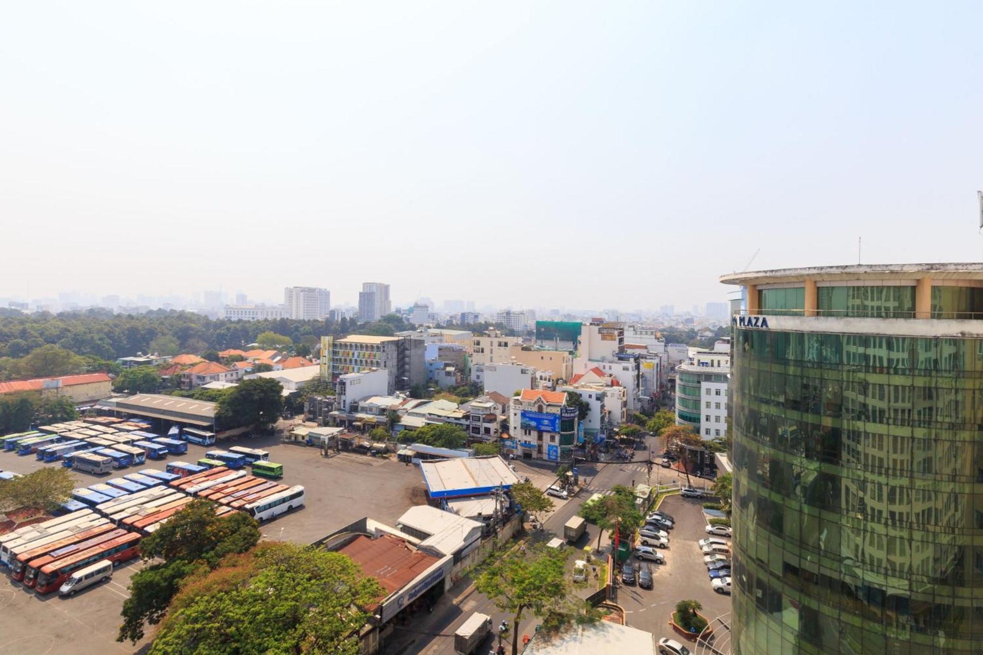 Sky Homes Near Airport Ho-Chi-Minh-Stadt Exterior foto